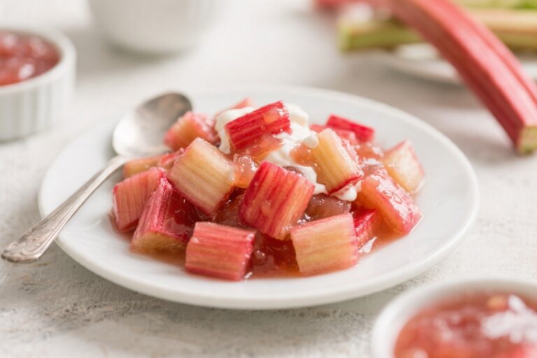 Simple Rhubarb Compote Recipe for Kids: Sweet Topping for Any Meal – Easy, Bright, and Family-Friendly